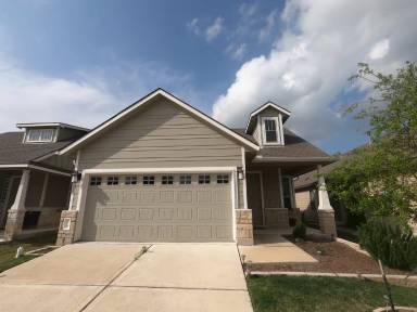 Main picture of 835 Mineral Wells Ln