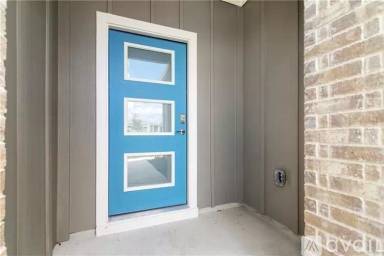 Main picture of 10721 Meris Ln