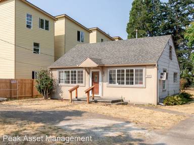 Main picture of 3831 SE 92nd Ave
