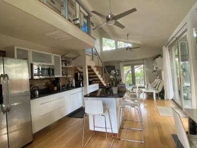 Main picture of 14020 Harbor Dr