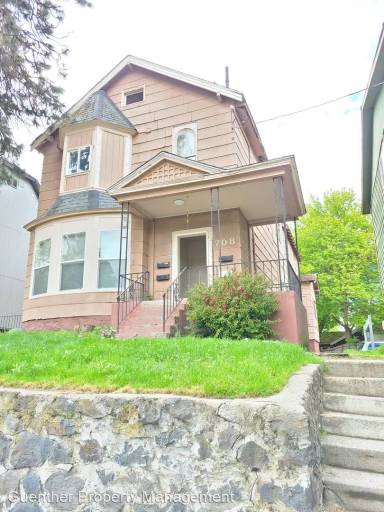 Main picture of 708 S Maple St
