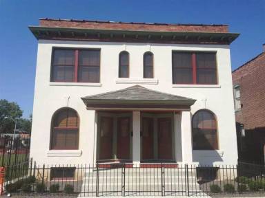 Main picture of 1115 Tower Grove Ave