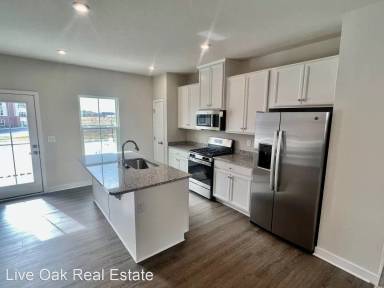 Main picture of 1202 Gunboat Dr