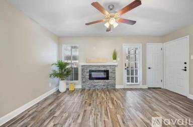 Main picture of The Pinnacle Apartments
