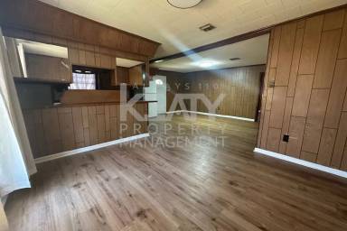 Main picture of 140 Marie St