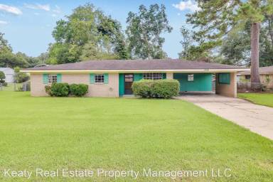 Main picture of 105 Paulman Dr