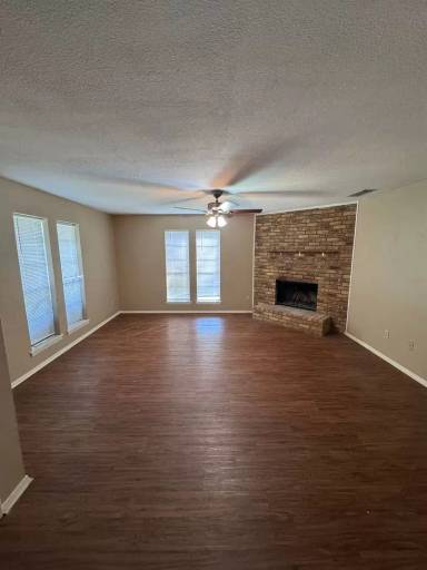Main picture of 3 Stonewall Ct