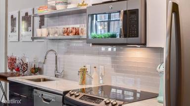 Main picture of Boston East