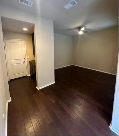Main picture of 5034 Mosaic Ct