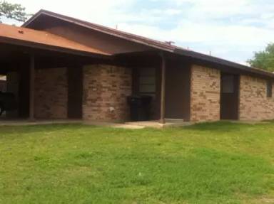 Main picture of 2410 Valley Forge Ave