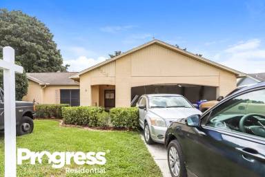 Main picture of 7206 Orchid Lake Rd