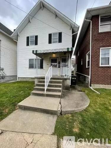 Main picture of 908 North St