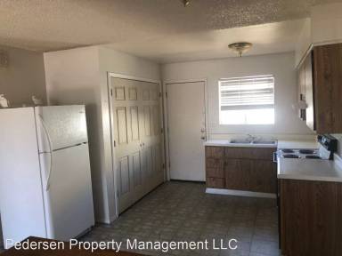 Main picture of 2155 S Apache Dr