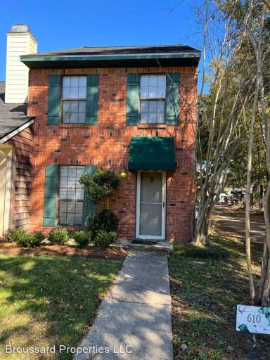 Main picture of 610 Cobblestone Rd