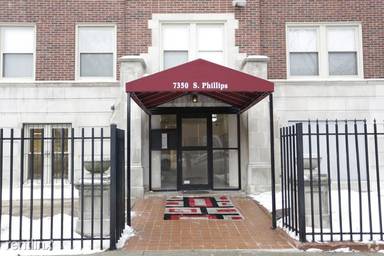 Main picture of 7350 S Phillips Apartments