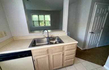 Main picture of 3227 Bishop St