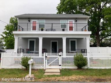 Main picture of 3005 Kirtland Ave