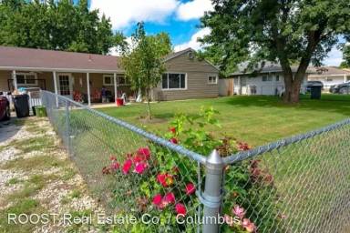 Main picture of 885 Derrer Rd