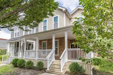 Main picture of 120 King Ave