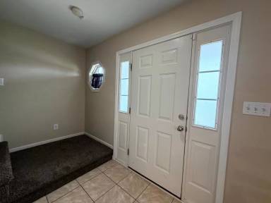 Main picture of 2449 Gray Goose Loop