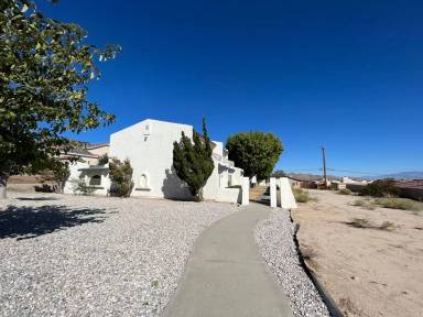 Main picture of 16461 Apple Valley Rd