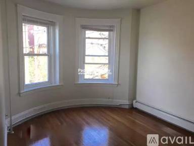 Main picture of 195 Winthrop Rd