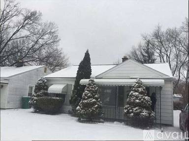 Main picture of 28502 Elmwood St