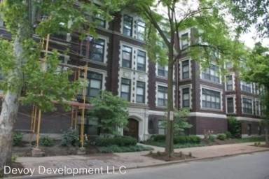 Main picture of 323 Clara Ave