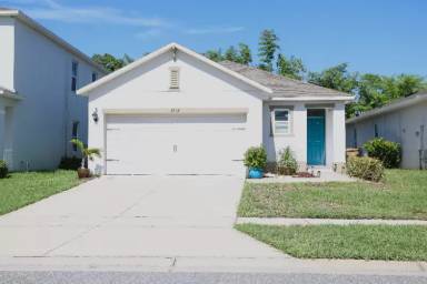 Main picture of 3212 Surfbird St