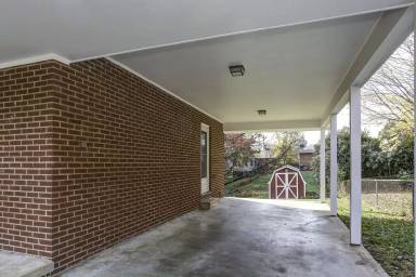 Main picture of 110 Shasta Ct