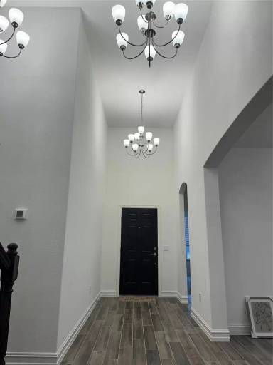 Main picture of 1604 Sawyer Dr