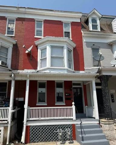 Main picture of 609 Wallace St