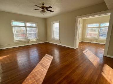 Main picture of 1008 S 2nd St