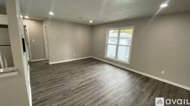Main picture of 1101 S Main St