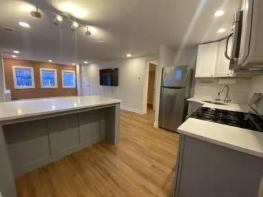 Main picture of 3143 S Halsted 2 Fl