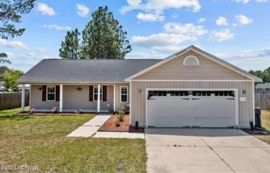 Main picture of 103 Marina Leigh Dr
