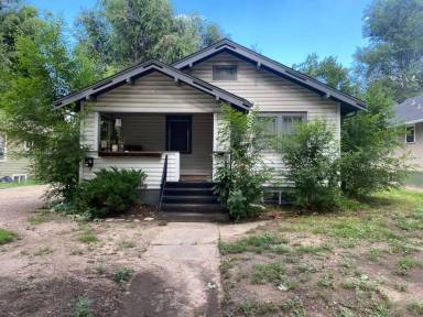 Main picture of 608 S Whitcomb St