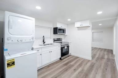 Main picture of 35070 Avenue B