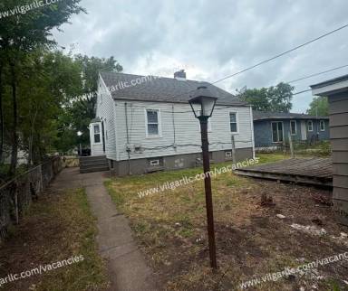 Main picture of 1353 Chase St