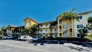 Main picture of 10010 Maddox Ln