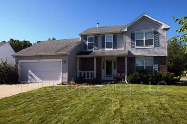 Main picture of 16219 Erskine Cir