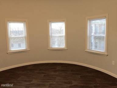 Main picture of 117 Eastern Ave