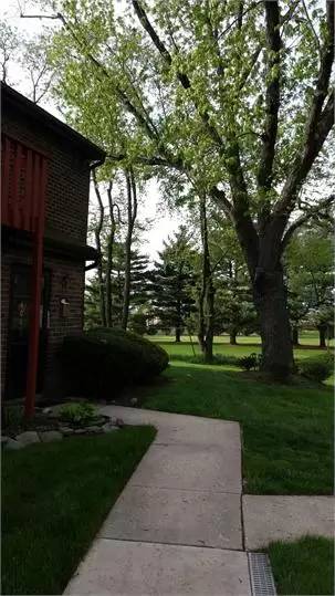 Main picture of 4009 Golf View Dr