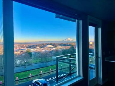 Main picture of McCormick View Apartments