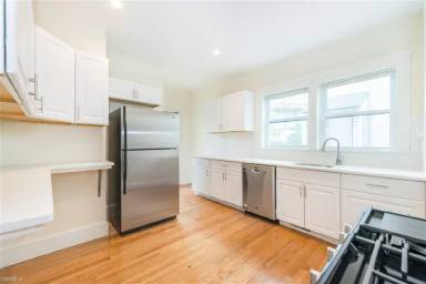 Main picture of 299 Alewife Brook Pkwy