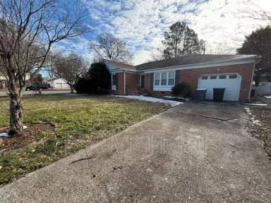 Main picture of 1 Crew House Rising