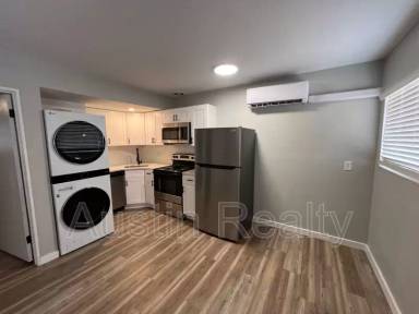 Main picture of 4156-4160 Folsom Avenue - 4160 D