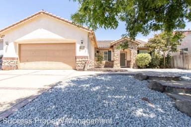 Main picture of 612 Osprey Dr