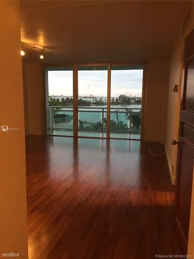 Main picture of Bay Park Towers