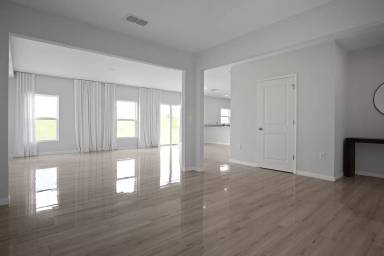 Main picture of 137 Piave St